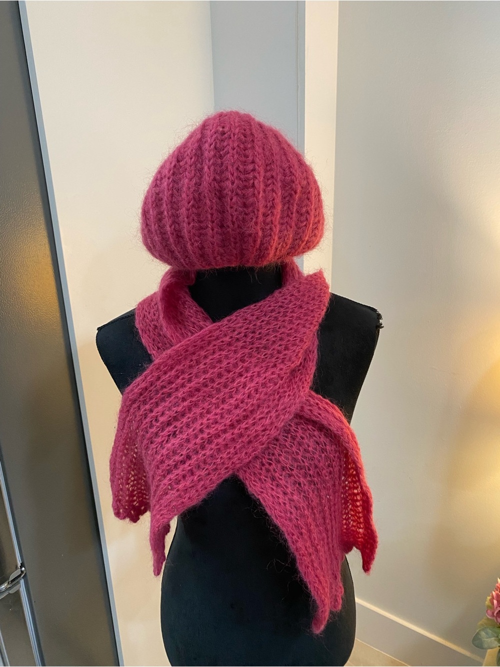 Women's Pink Knit Beret and Scarf Set - Soft Winter Accessories
